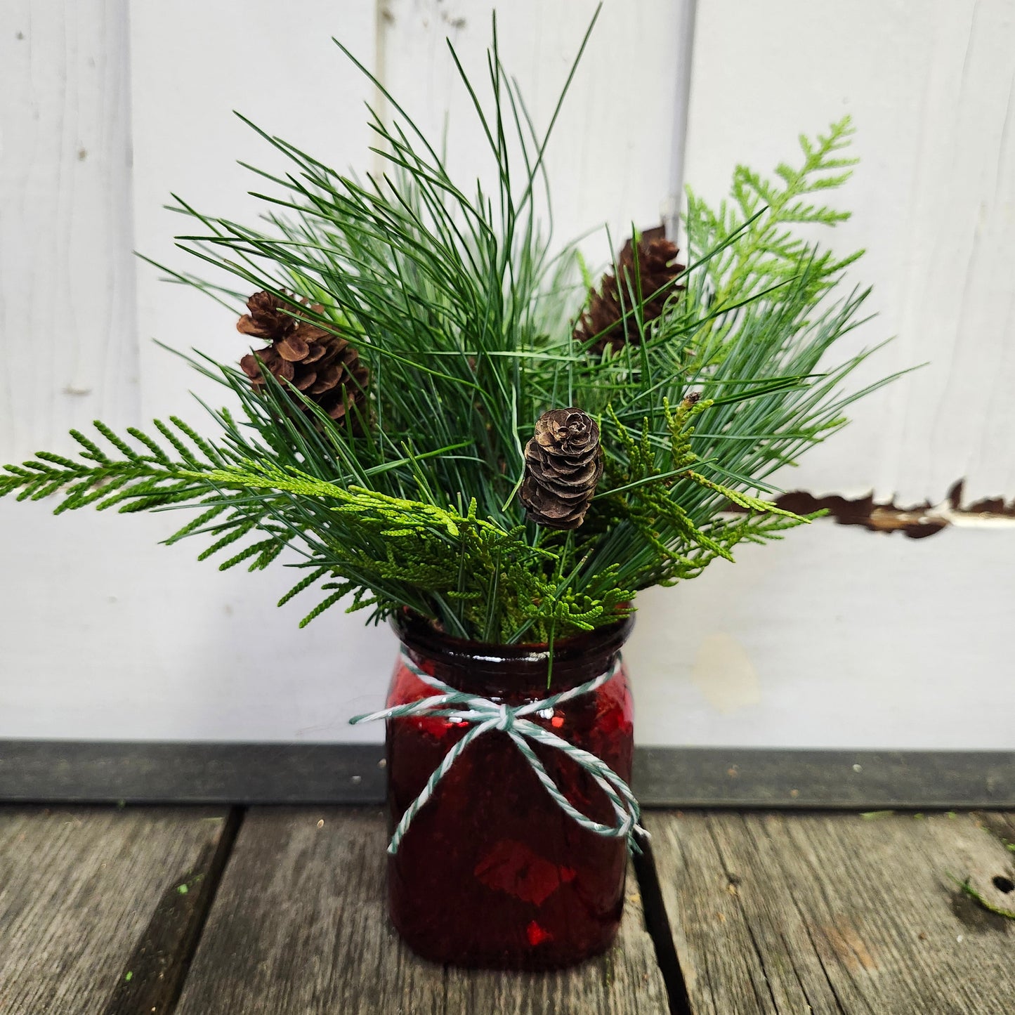 Secret Santa Arrangement - Fernwood & Co