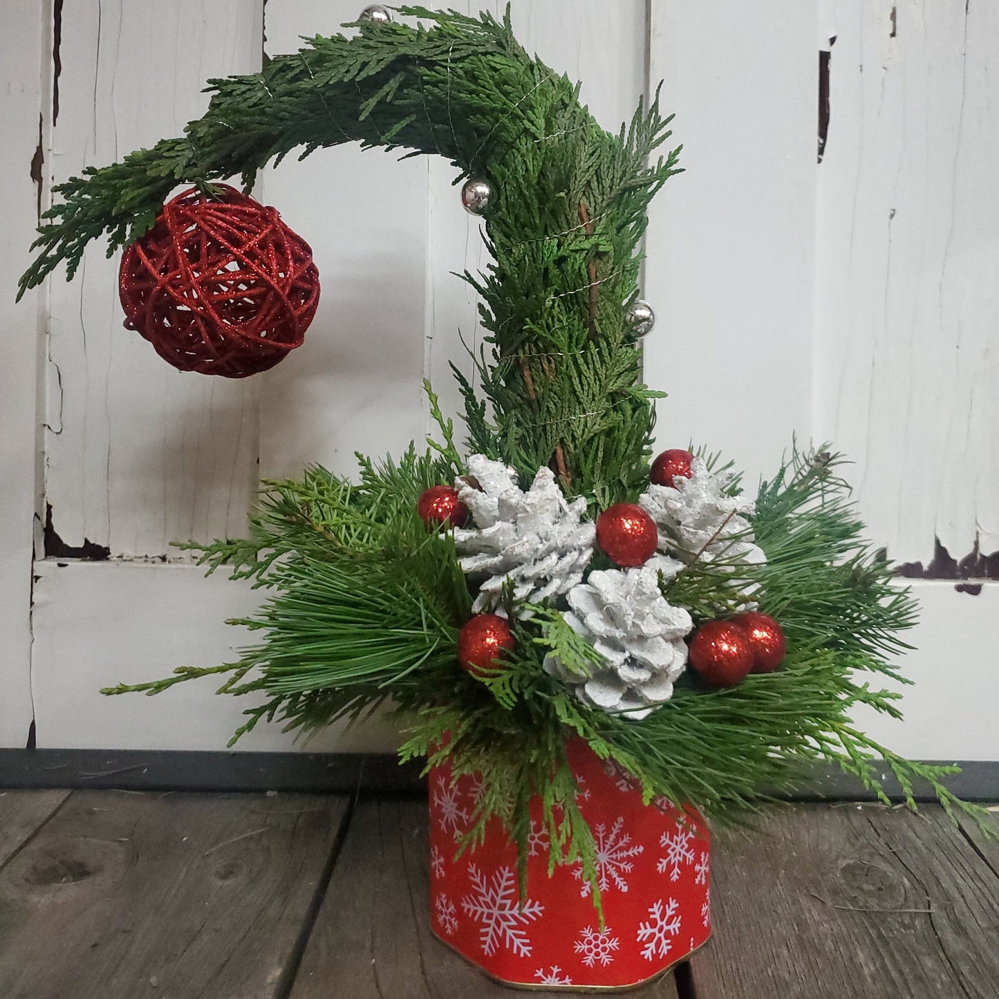 Grinch Whoville Cedar Tree - Fernwood & Co