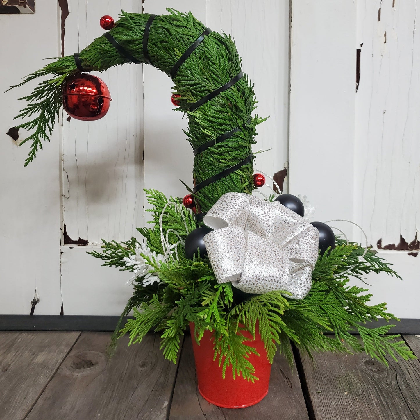 Grinch Whoville Cedar Tree - Fernwood & Co