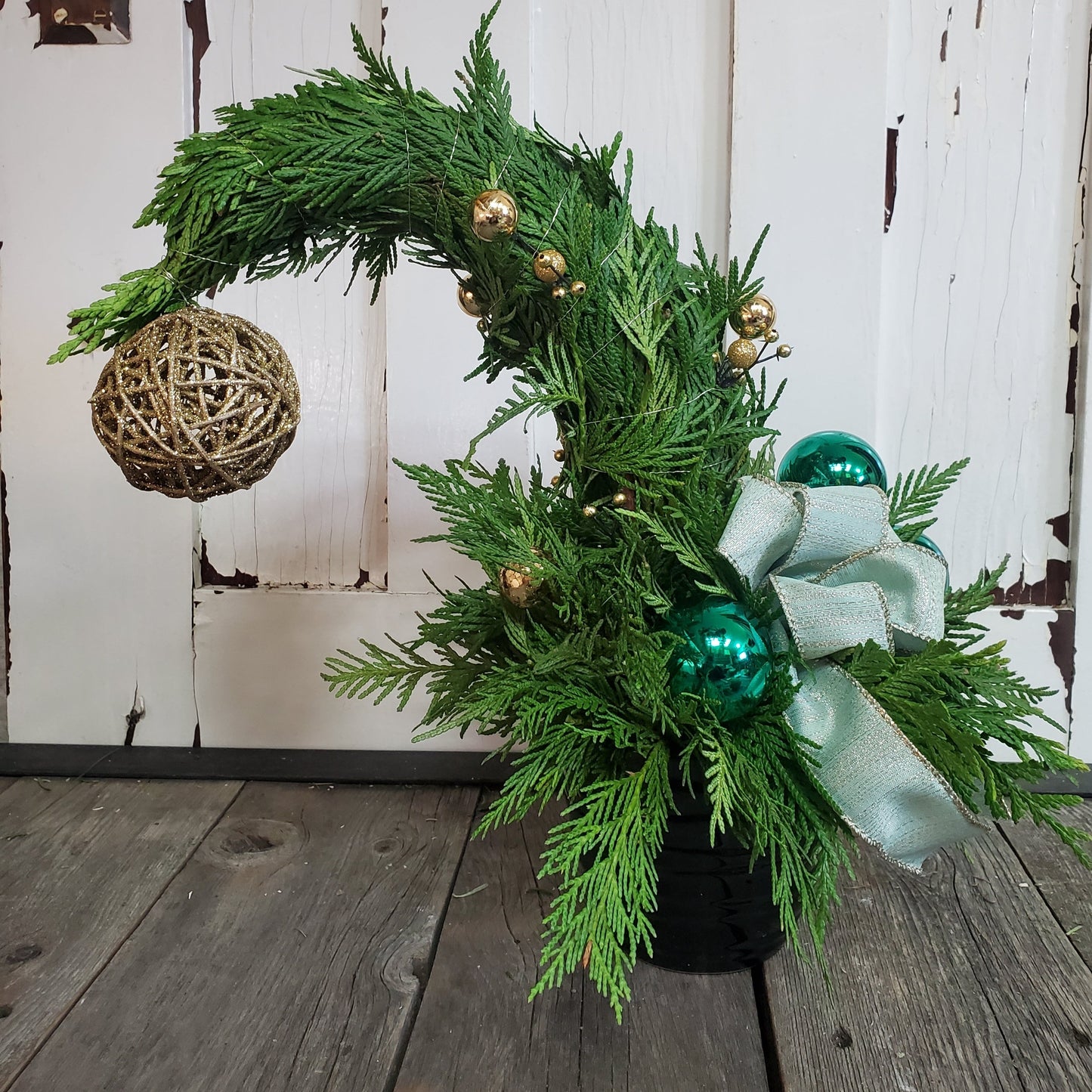Grinch Whoville Cedar Tree - Fernwood & Co