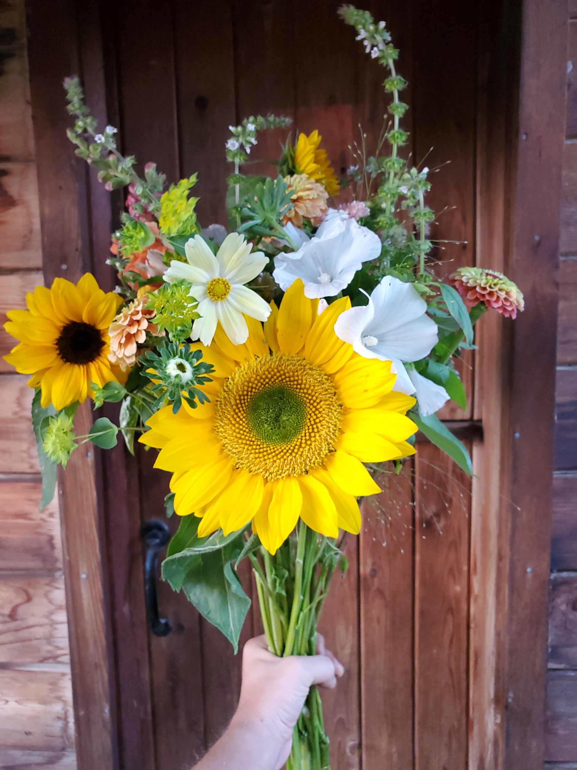 Summer Bouquet Subscription - July (Weekly) - Fernwood & Co